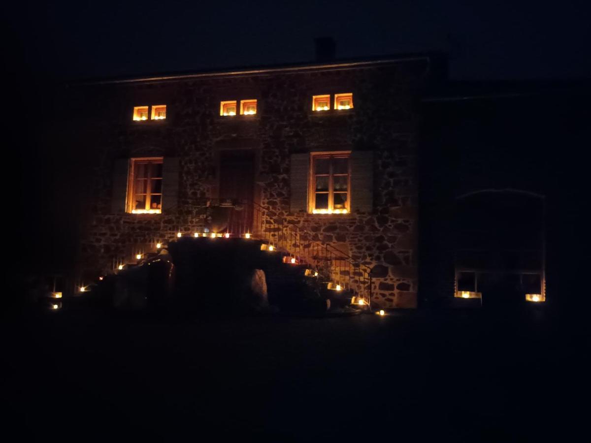 Domaine De La Poyat Bed & Breakfast Légny Exterior foto
